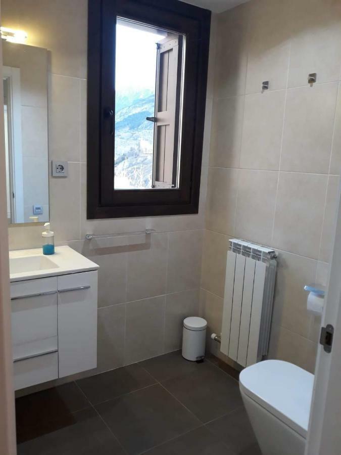 Apartmán Pleta Del Mon Atico Benasque Exteriér fotografie